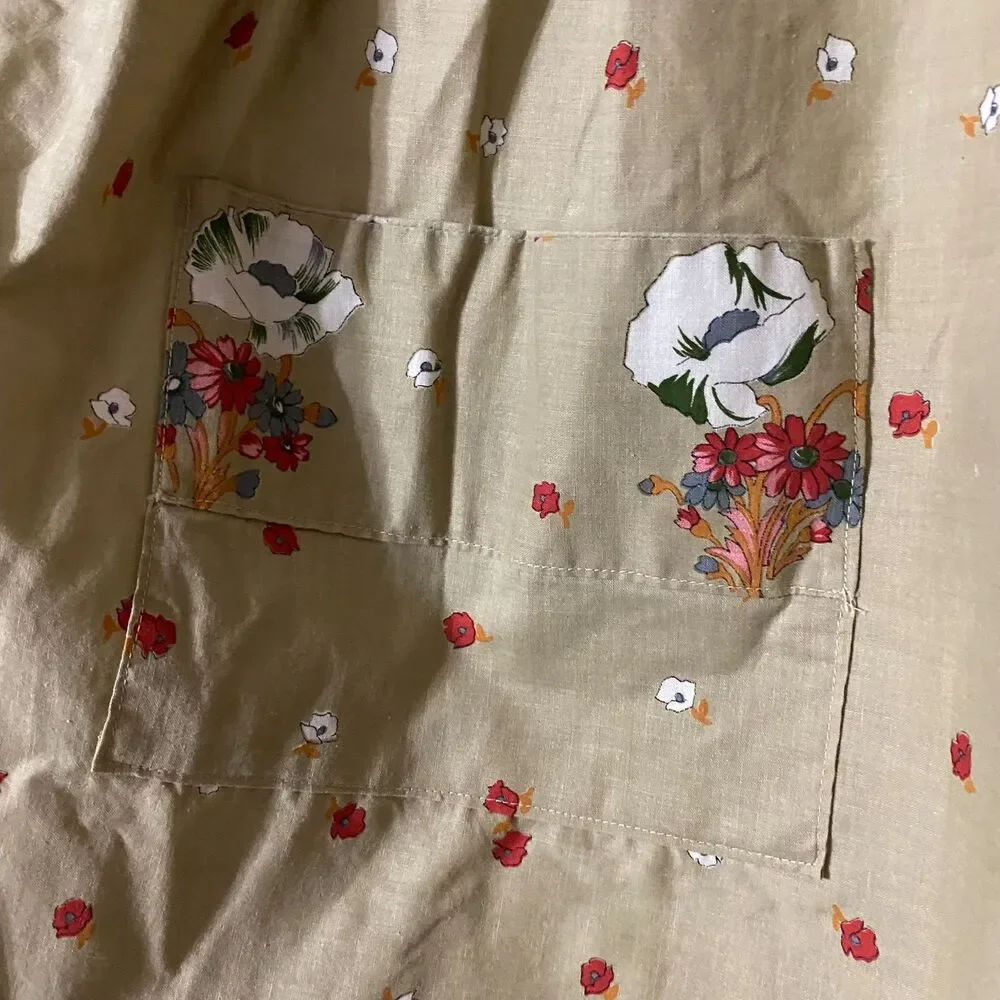 #5742 Womens Cotton Tan with Floral vintage Half Apron with Pockets
